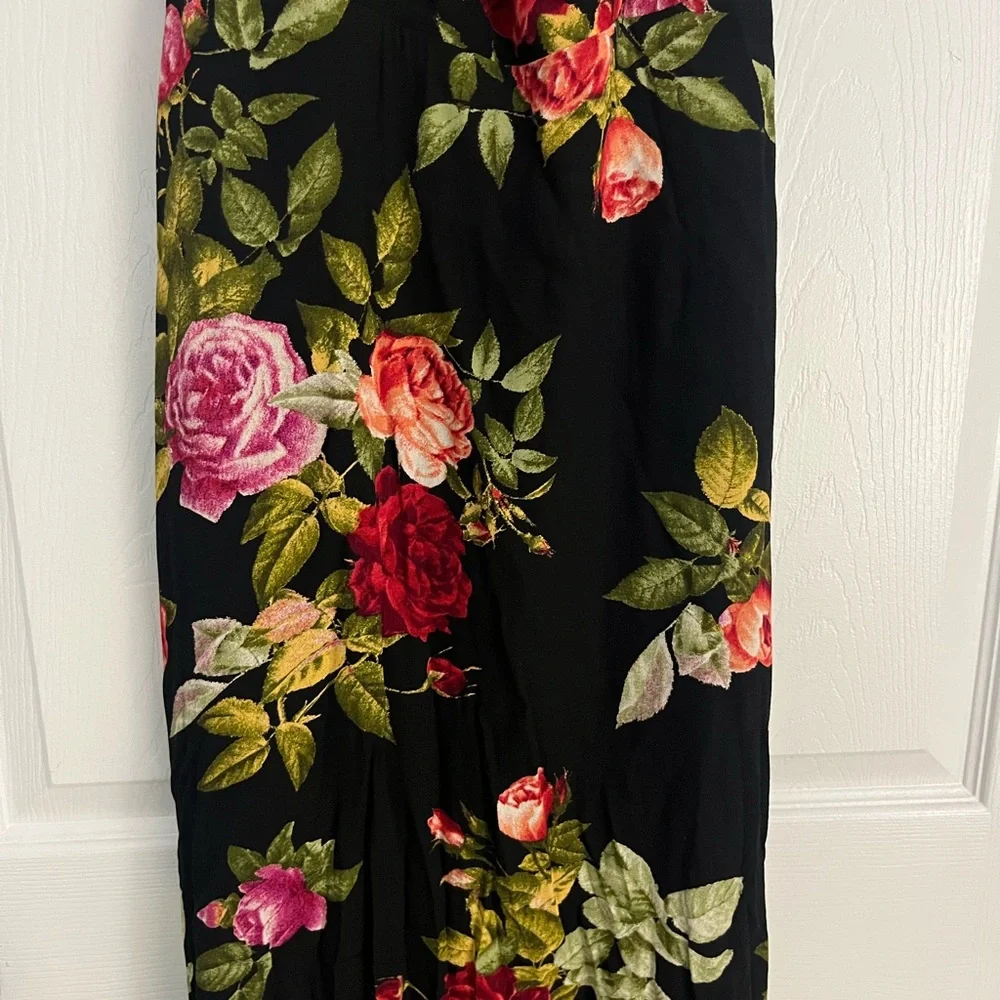 Floral Halter Maxi Dress - Black and Red - Picture 3 of 10
